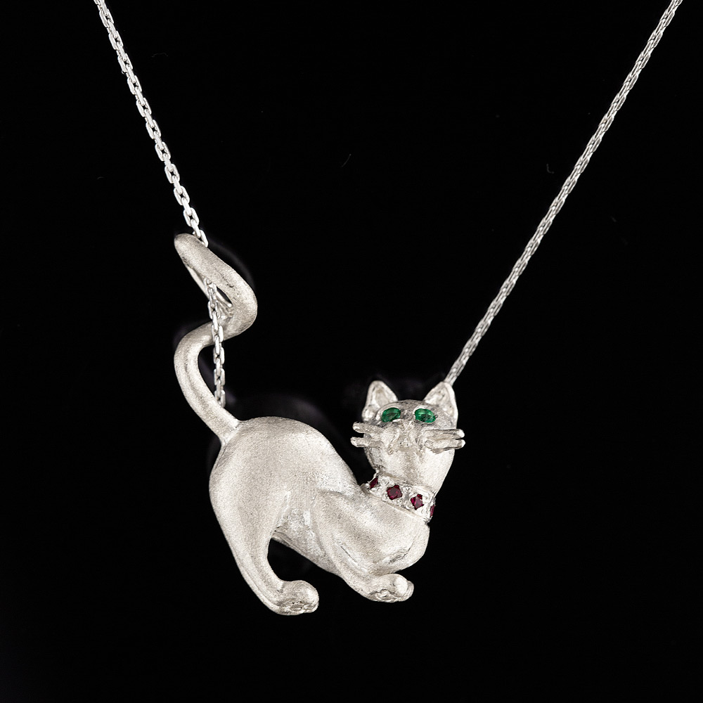 18k White and Rose Gold Diamond Cat Charm Necklace Two Tone Diamond Necklace  For Sale at 1stDibs | cat diamond necklace, 18k gold cat pendant, rose gold cat  necklace