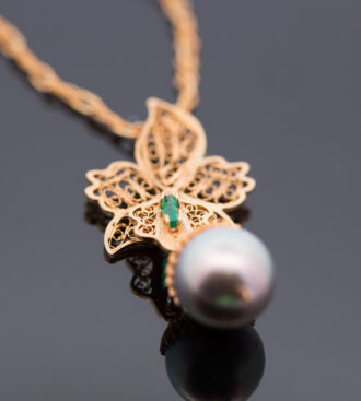 Tahitian Pearl & Emerald filigree pendant