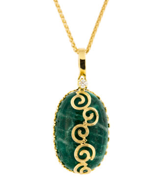 Marble Muzo emerald pendant