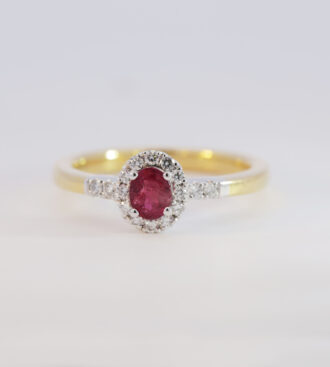 Red Beryl & diamond engagement ring