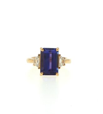 Tanzanite & Trapezoid Diamond Ring