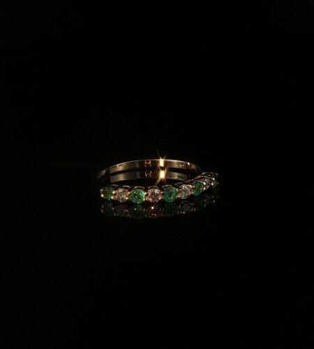 9 stone emerald & diamond wedding band