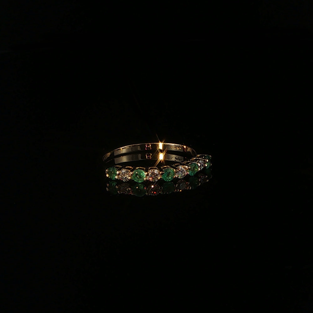 9 stone emerald & diamond wedding band
